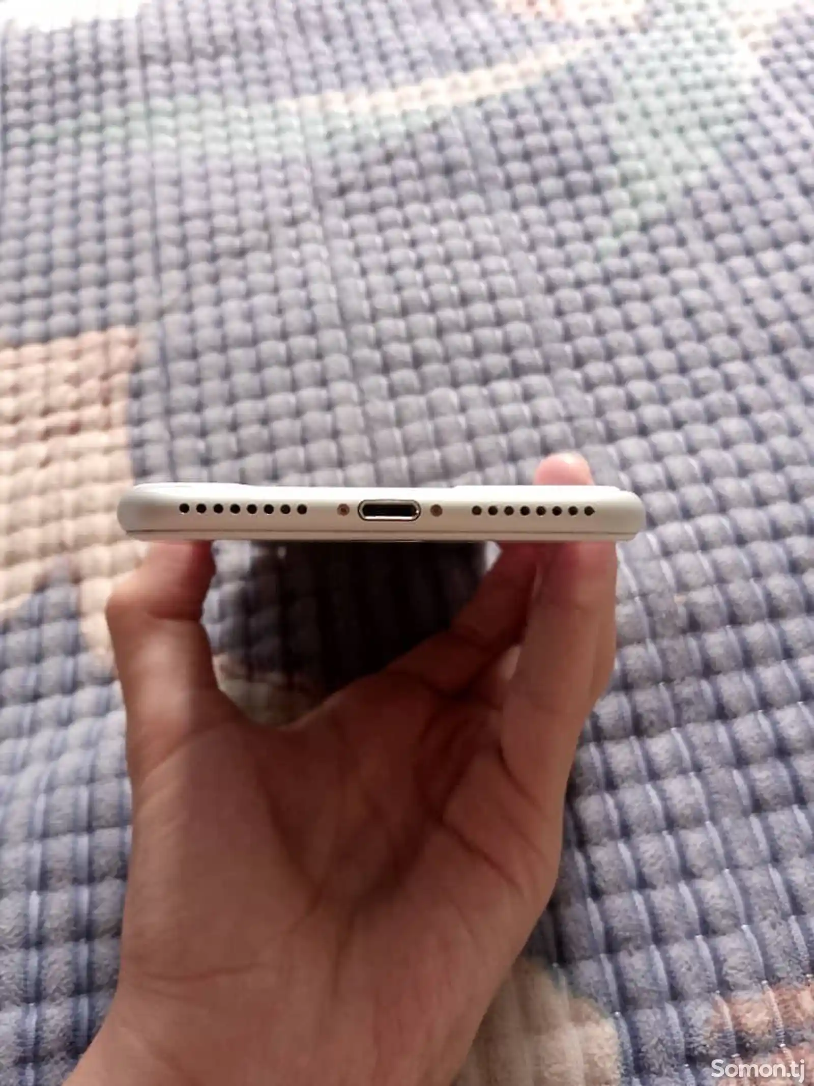 Apple iPhone 8 plus, 64 gb, Silver-11