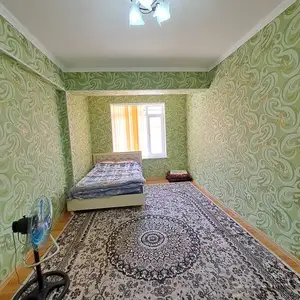 2-комн. квартира, 2 этаж, 75м², 34мкр