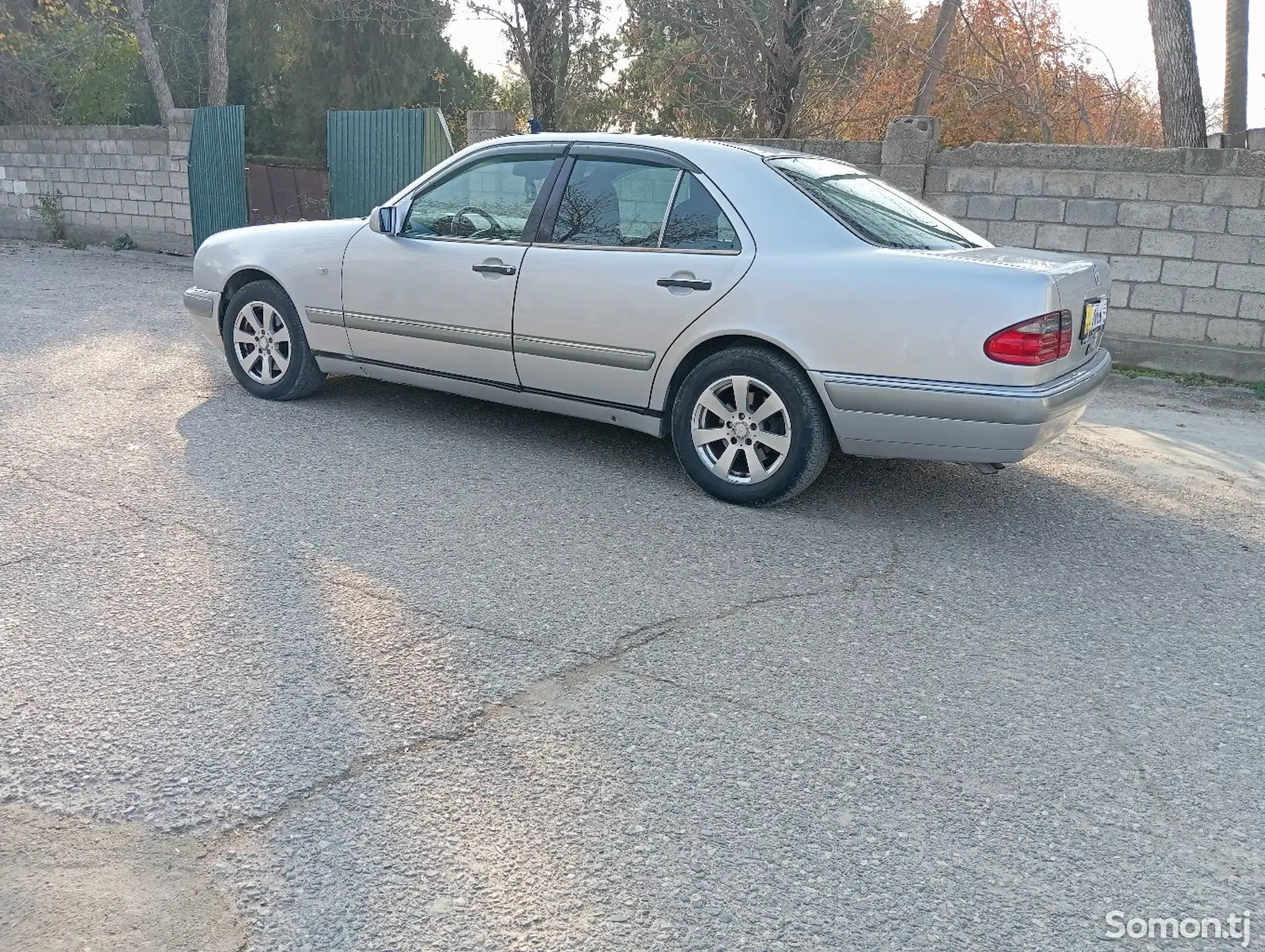 Mercedes-Benz E class, 1996-1