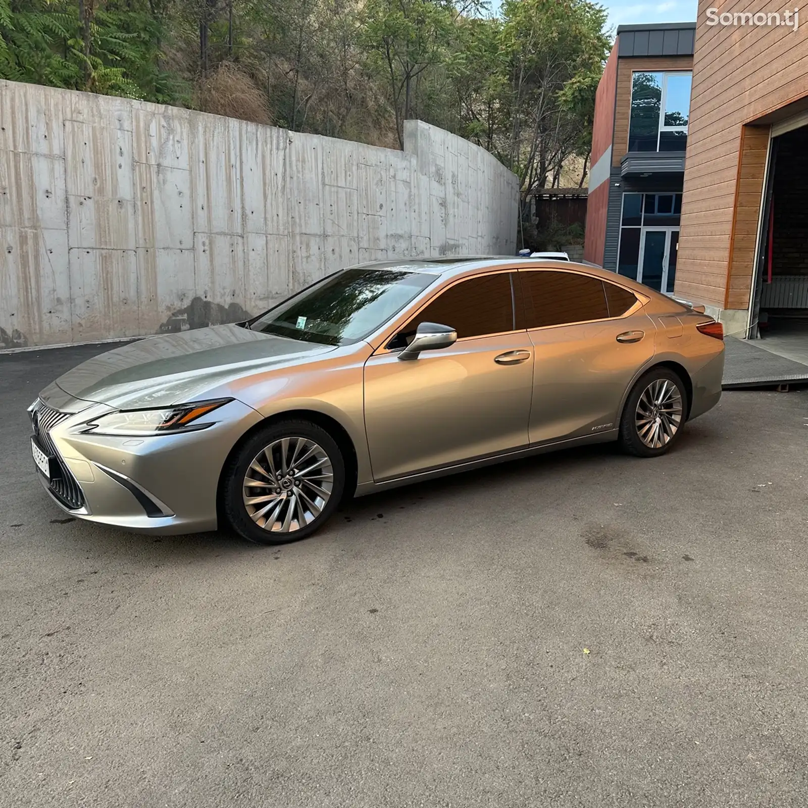 Lexus ES series, 2020-1