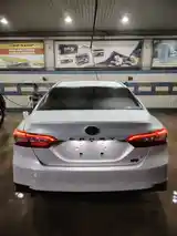 Toyota Camry, 2018-3