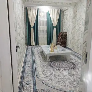 2-комн. квартира, 15 этаж, 70м², Молодежный театр