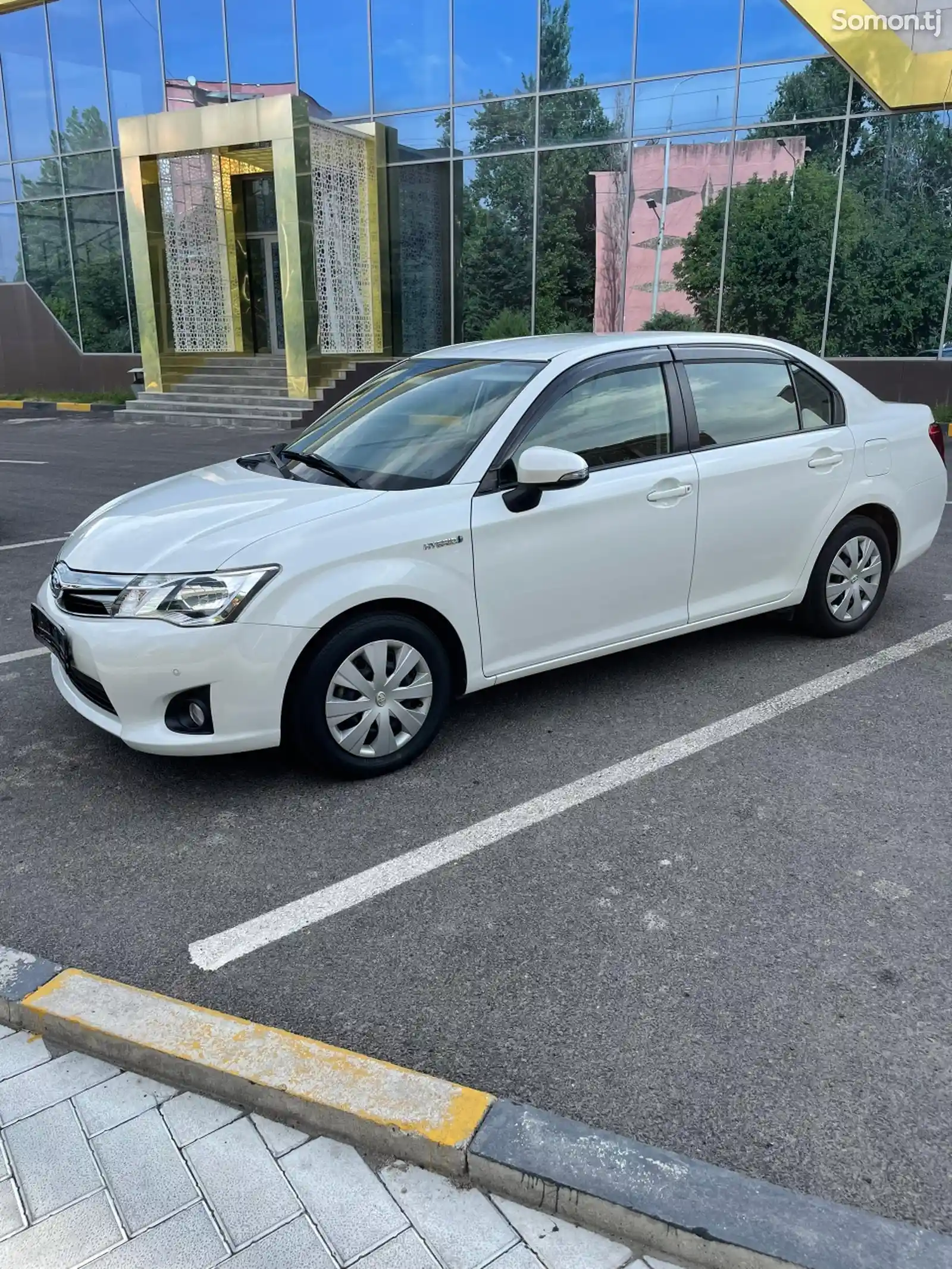 Toyota Axio, 2015-3