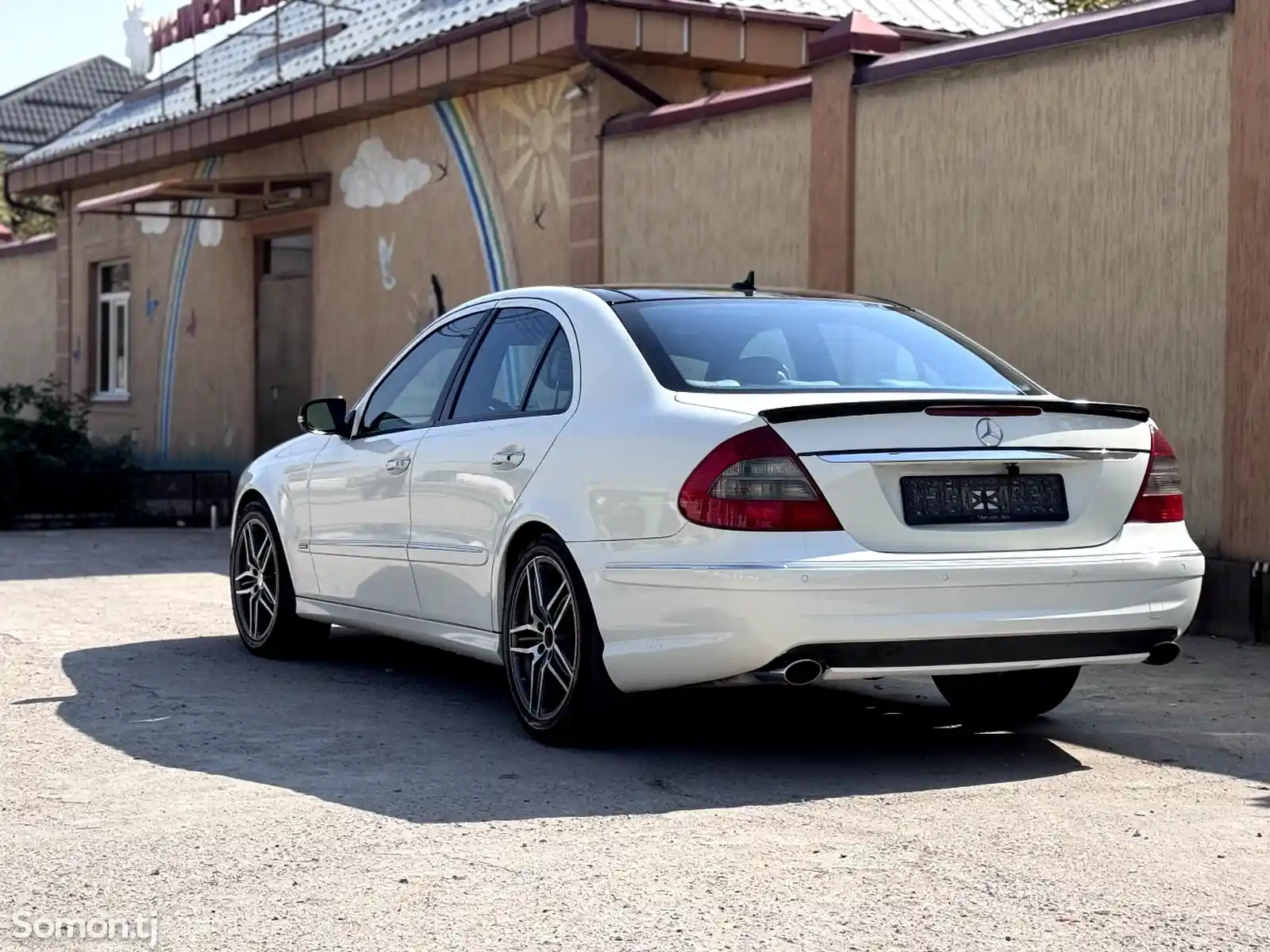 Mercedes-Benz E class, 2009-6