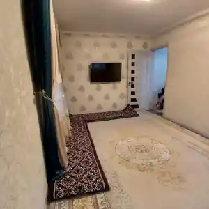 2-комн. квартира, 1 этаж, 55 м², 102мкр