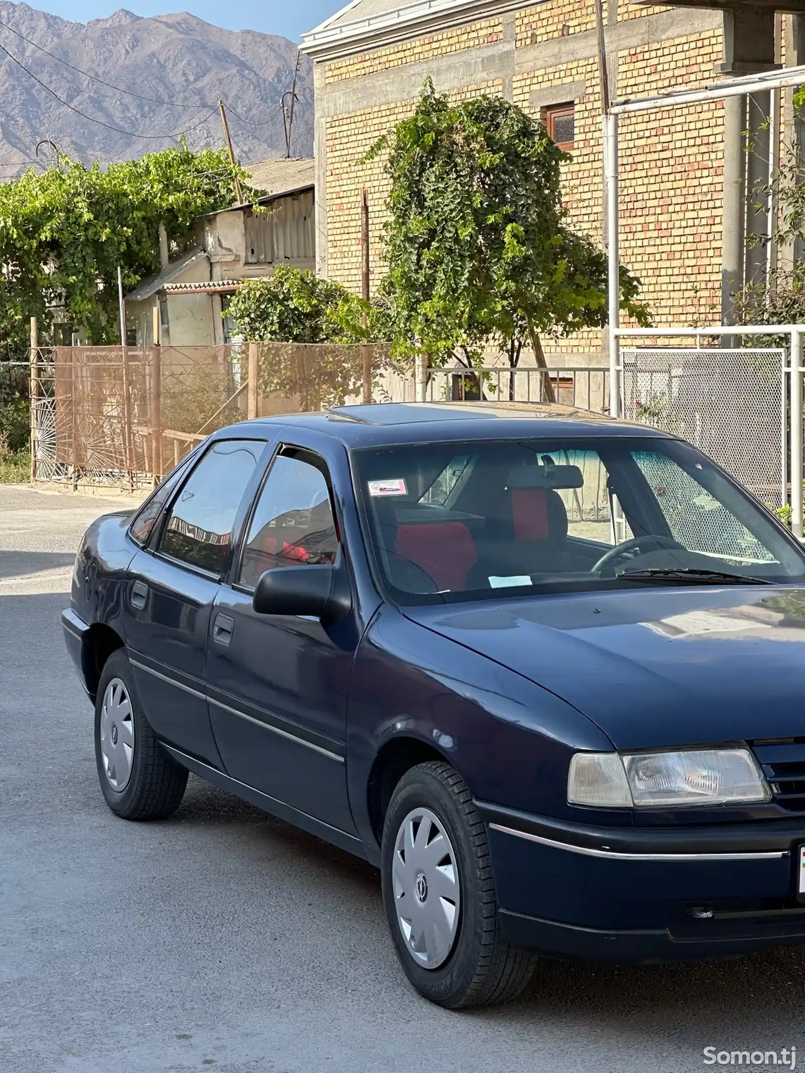 Opel Vectra A, 1990-2