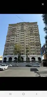 3-комн. квартира, 10 этаж, 60 м², Магазин Анис-2