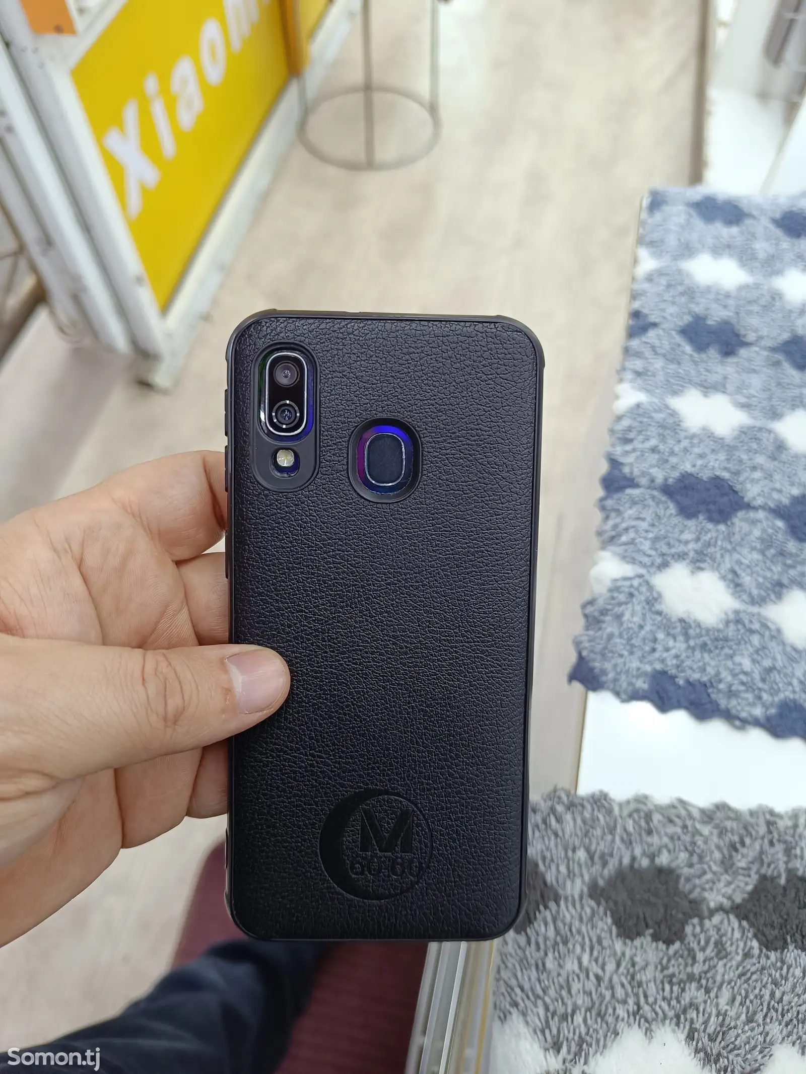 Samsung Galaxy A40-1