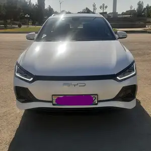 BYD E2, 2024