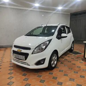 Chevrolet Spark, 2015