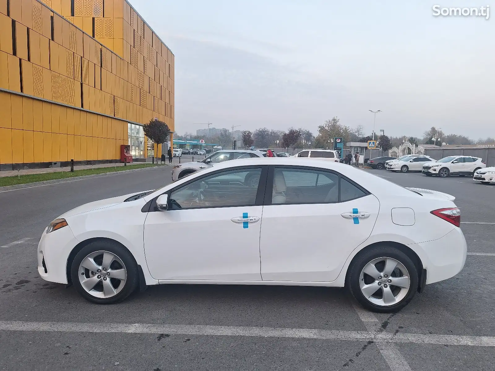 Toyota Corolla, 2015-1