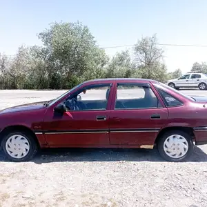 Opel Vectra A, 1992