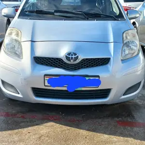 Toyota Vitz, 2010