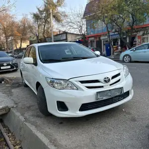 Toyota Corolla, 2012