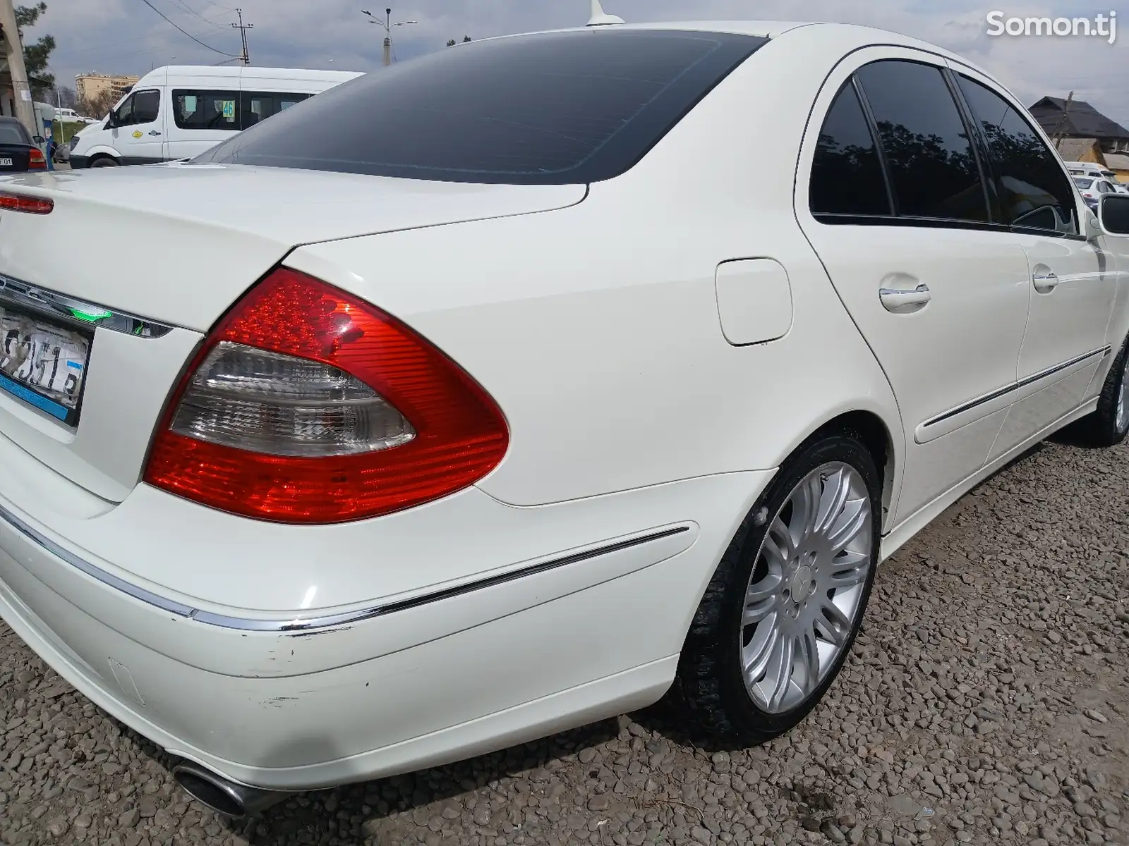 Mercedes-Benz E class, 2009-1