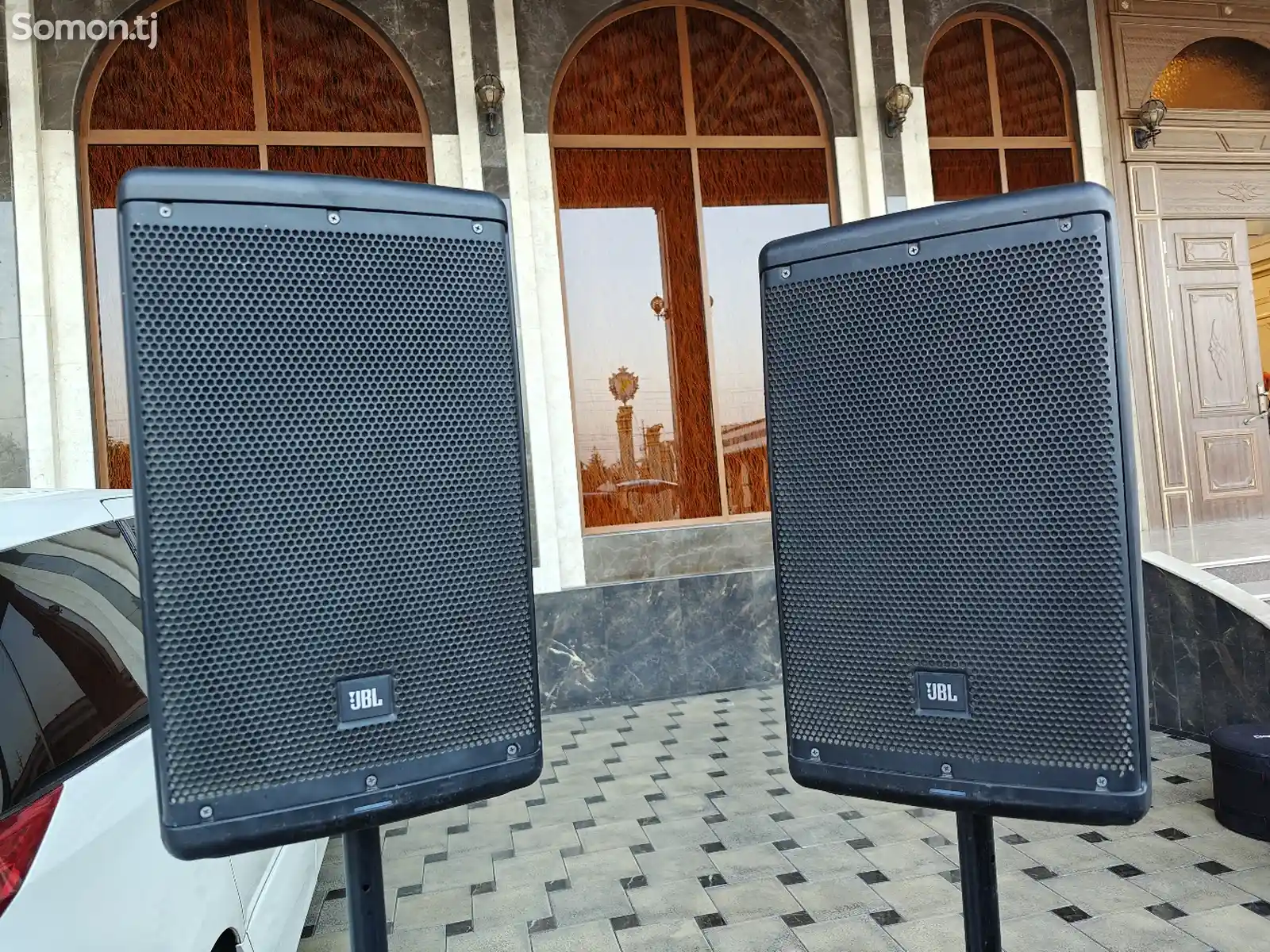 Колонки JBL eon 610-2