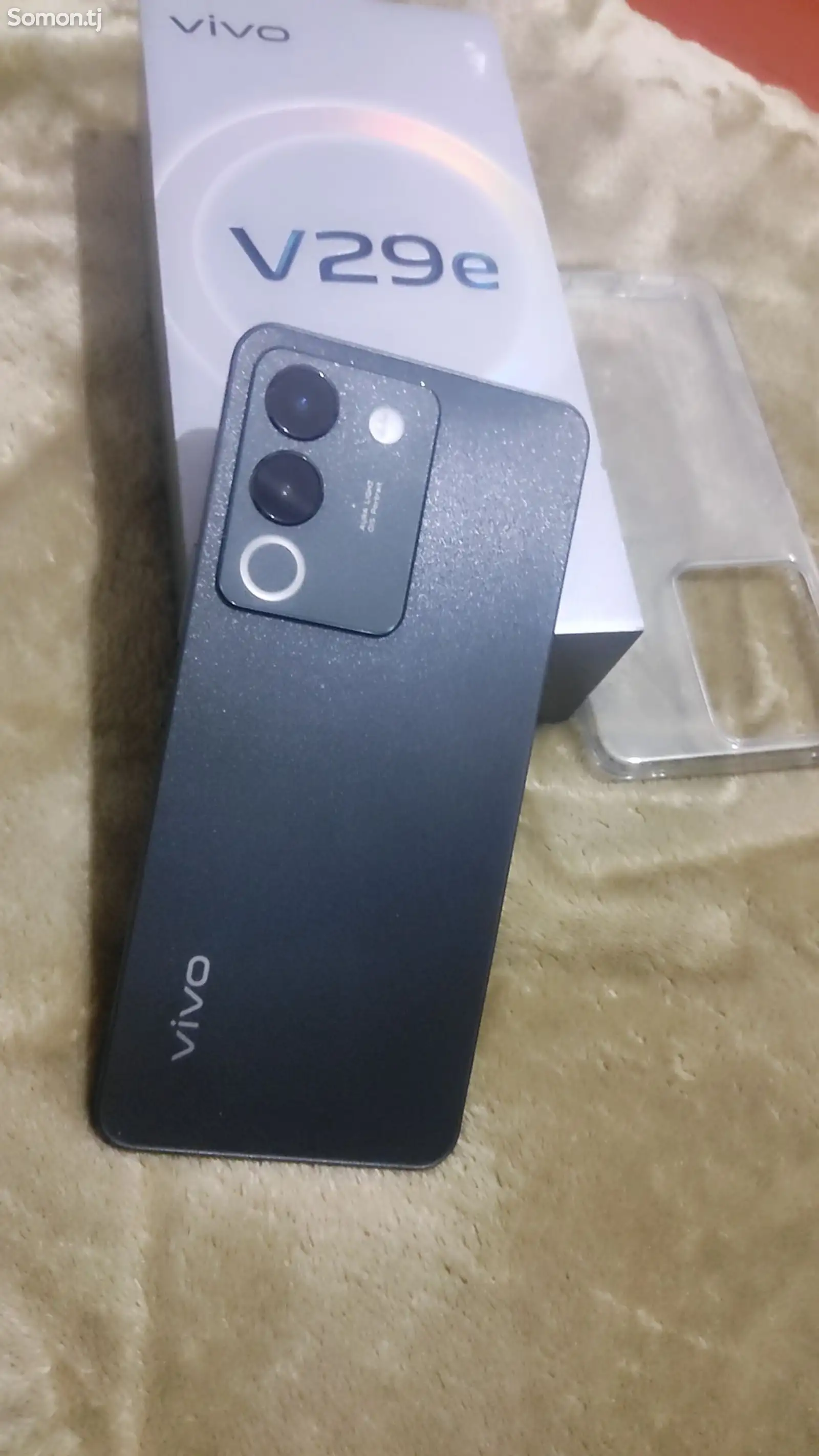 Vivo V29e-1