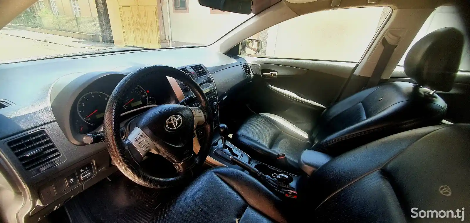 Toyota Corolla, 2010-6