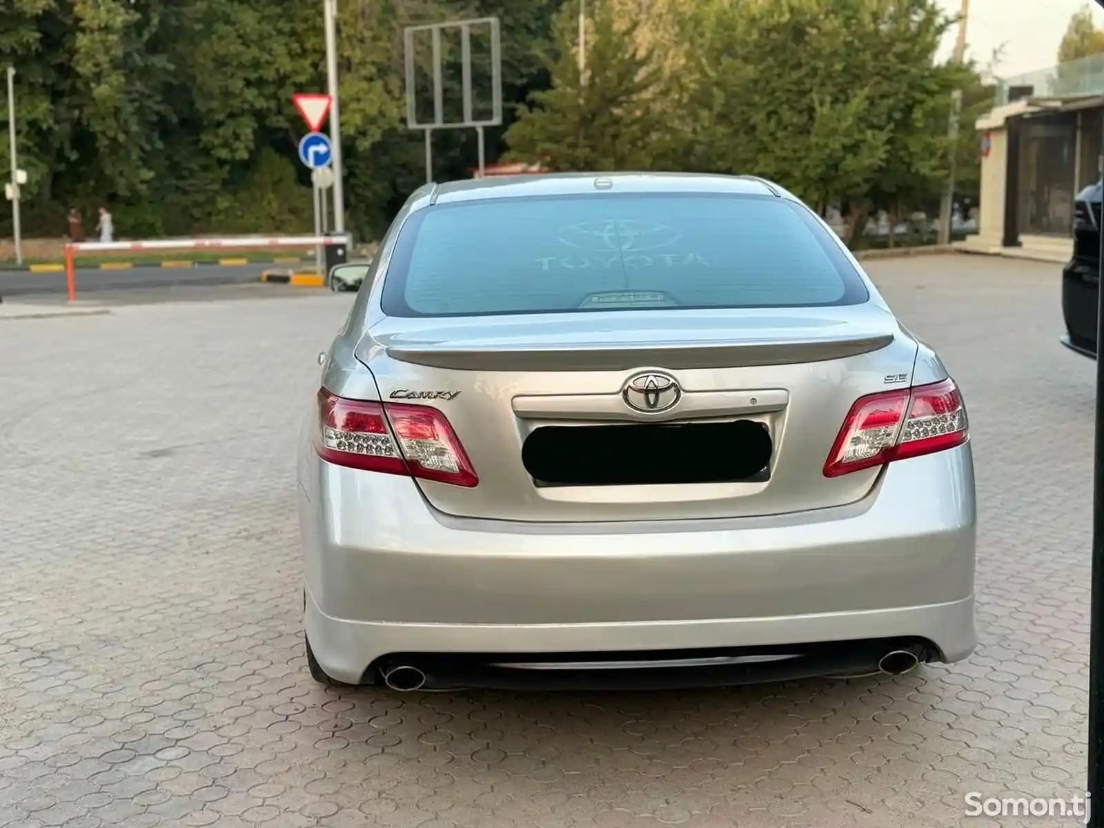 Toyota Camry, 2011-6