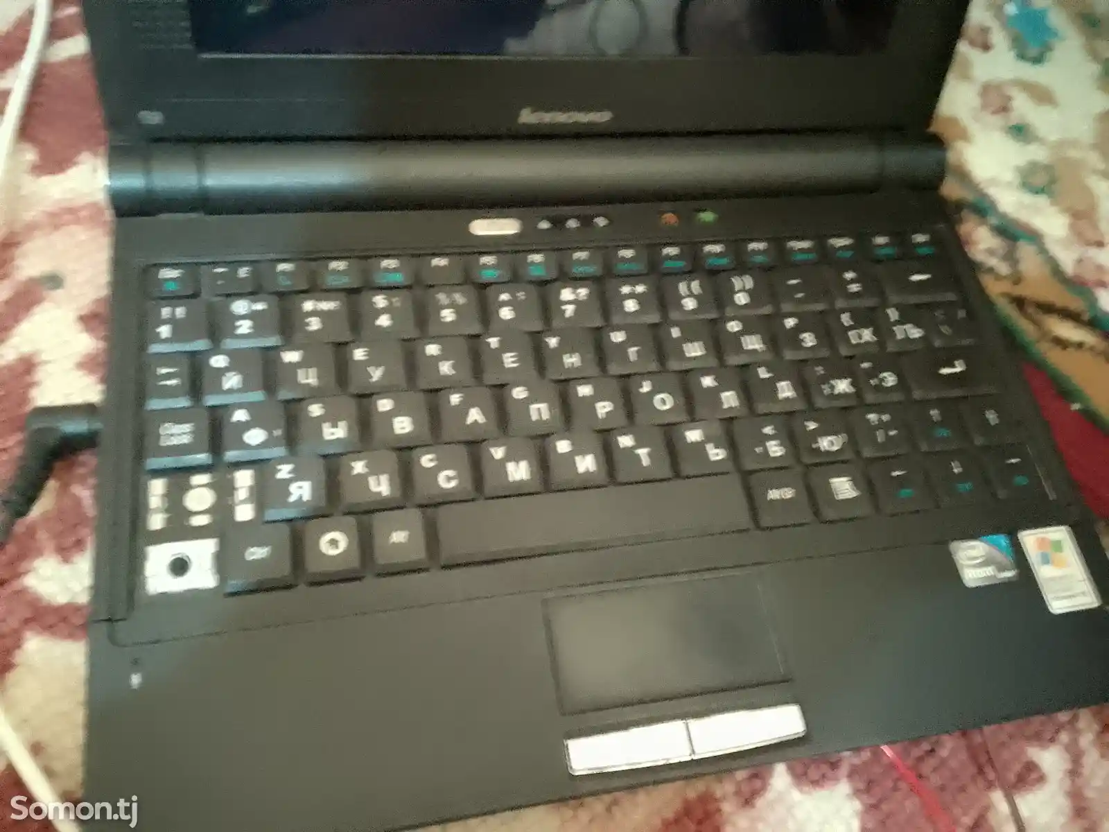 Ноутбук Lenovo-3