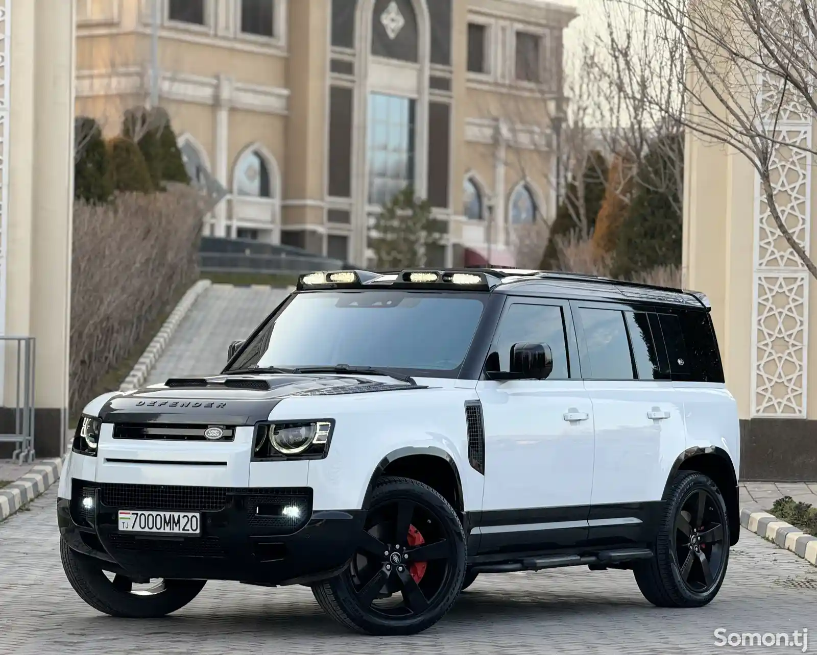 Land Rover Defender, 2021-1