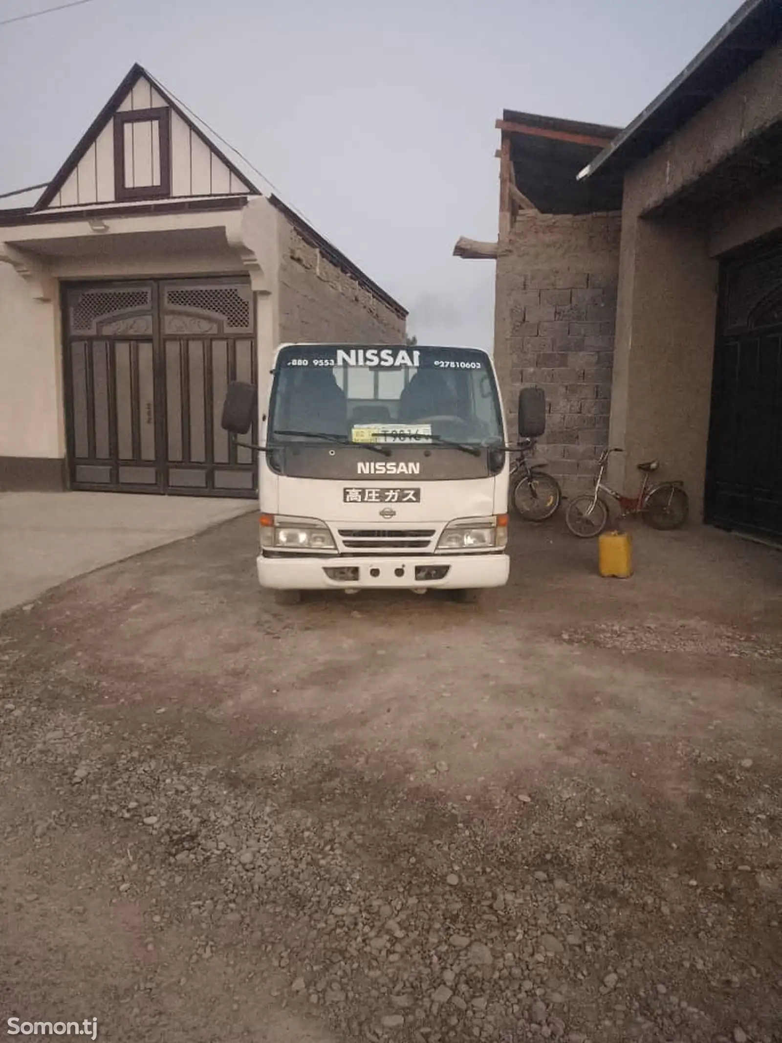 Бортовой автомобиль Nissan Isuzu Elf, 1996-1