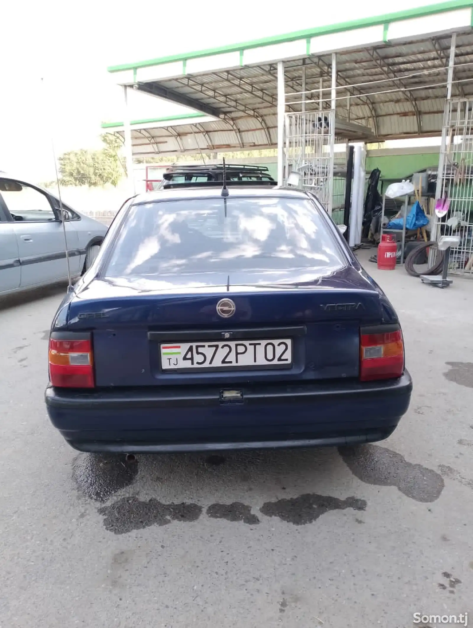 Opel Vectra A, 1992-5