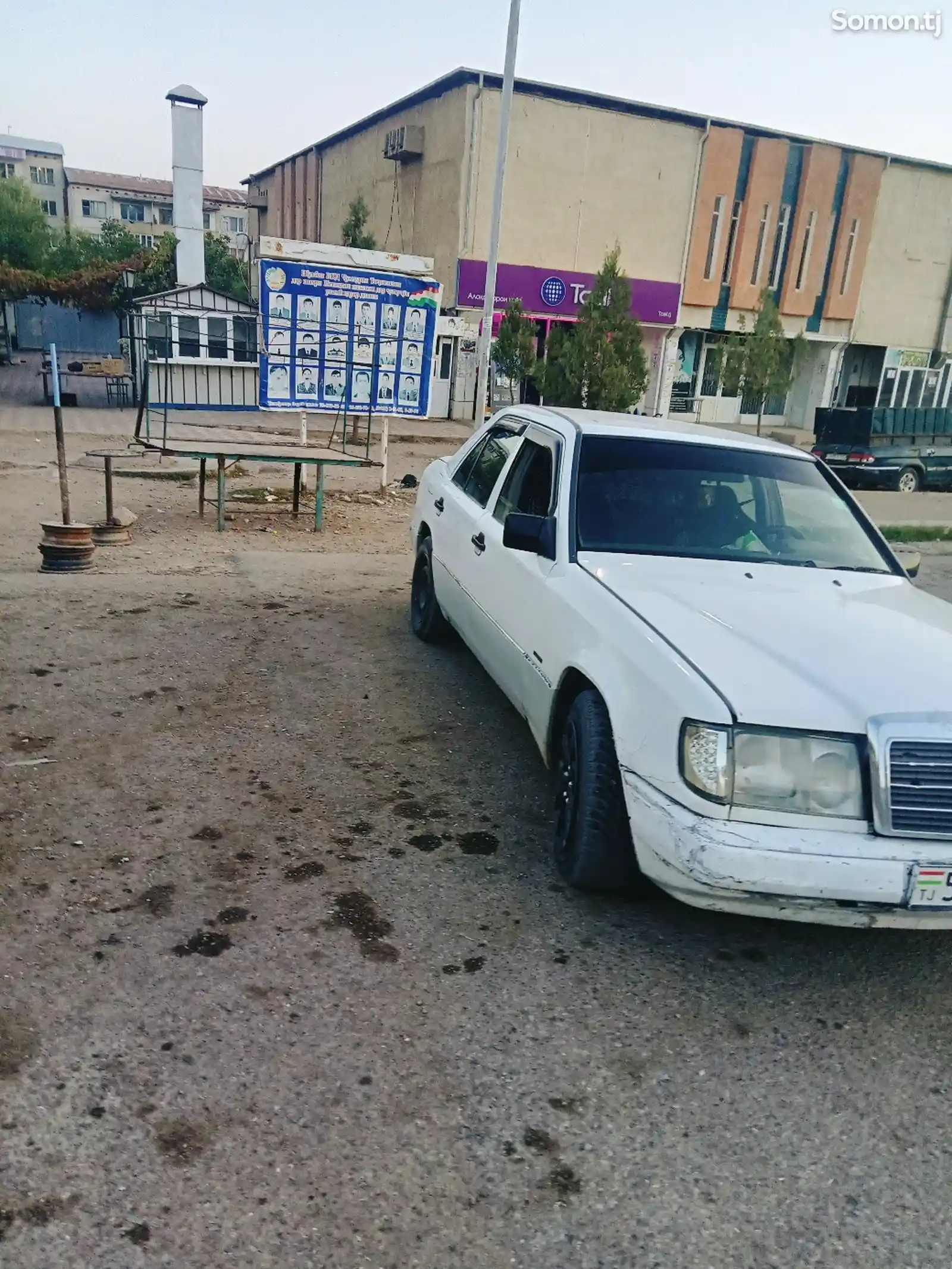 Mercedes-Benz W201, 1990-1