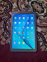 Планшет Samsung Galaxy Tab E-2