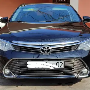 Toyota Camry, 2015