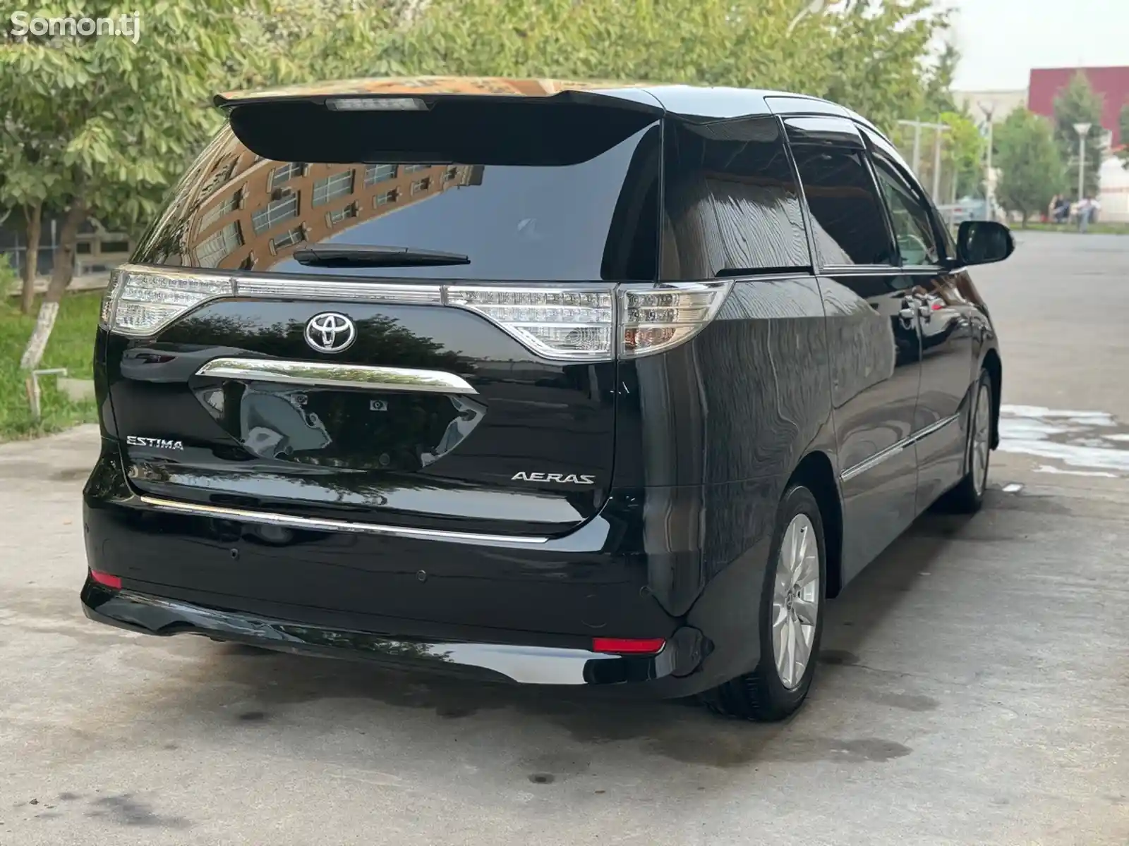 Toyota Estima, 2015-6