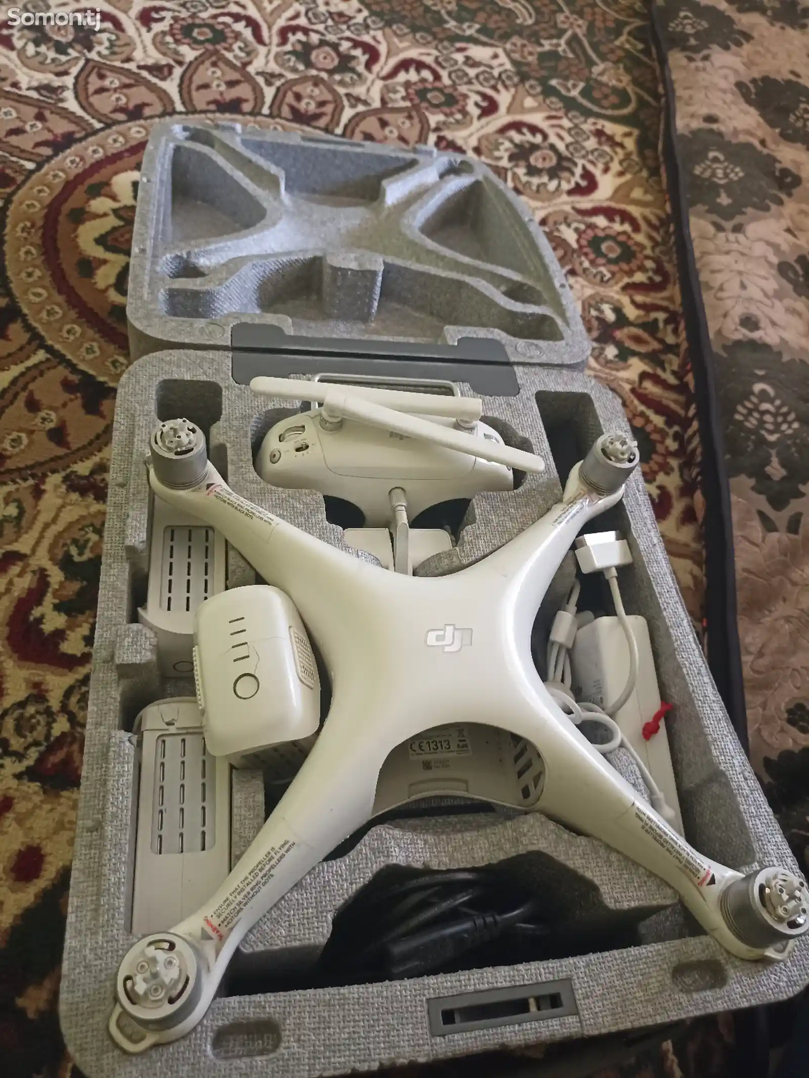 Дрон DJI phantom 4-2