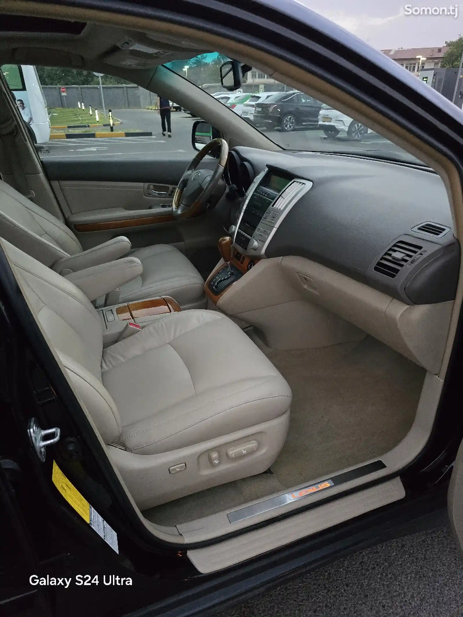 Lexus RX series, 2009-11