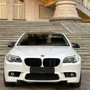 BMW 5 series, 2013