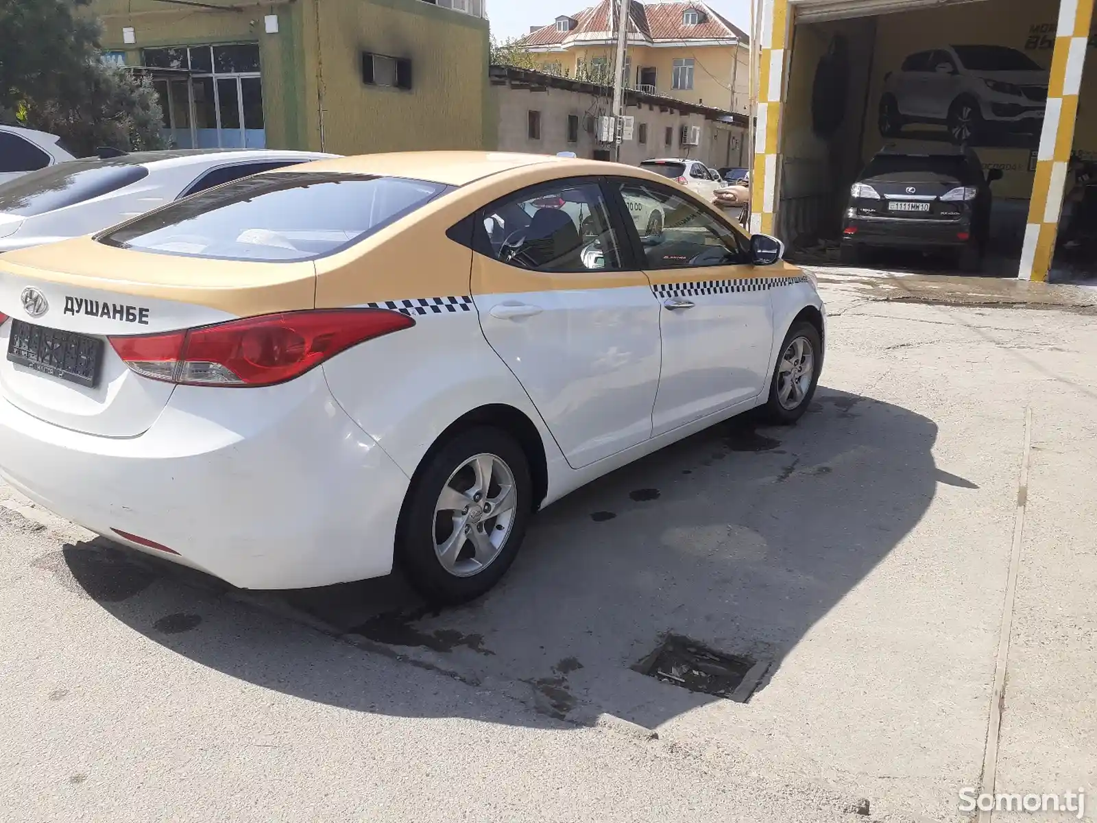 Hyundai Elantra, 2011-1