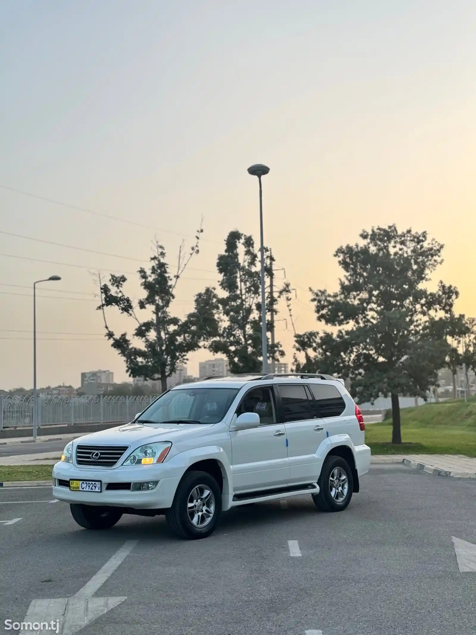 Lexus GX series, 2007-8