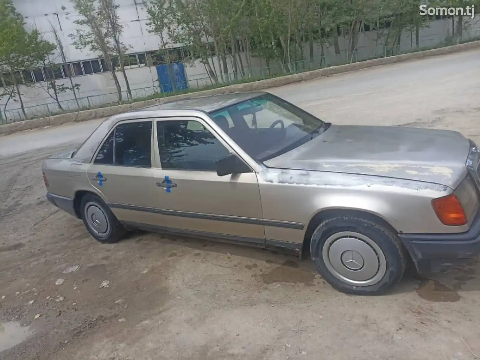 Mercedes-Benz W124, 1989-3