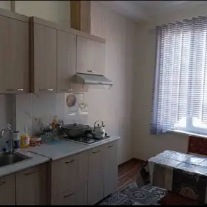 2-комн. квартира, 5 этаж, 52м², 19мкр