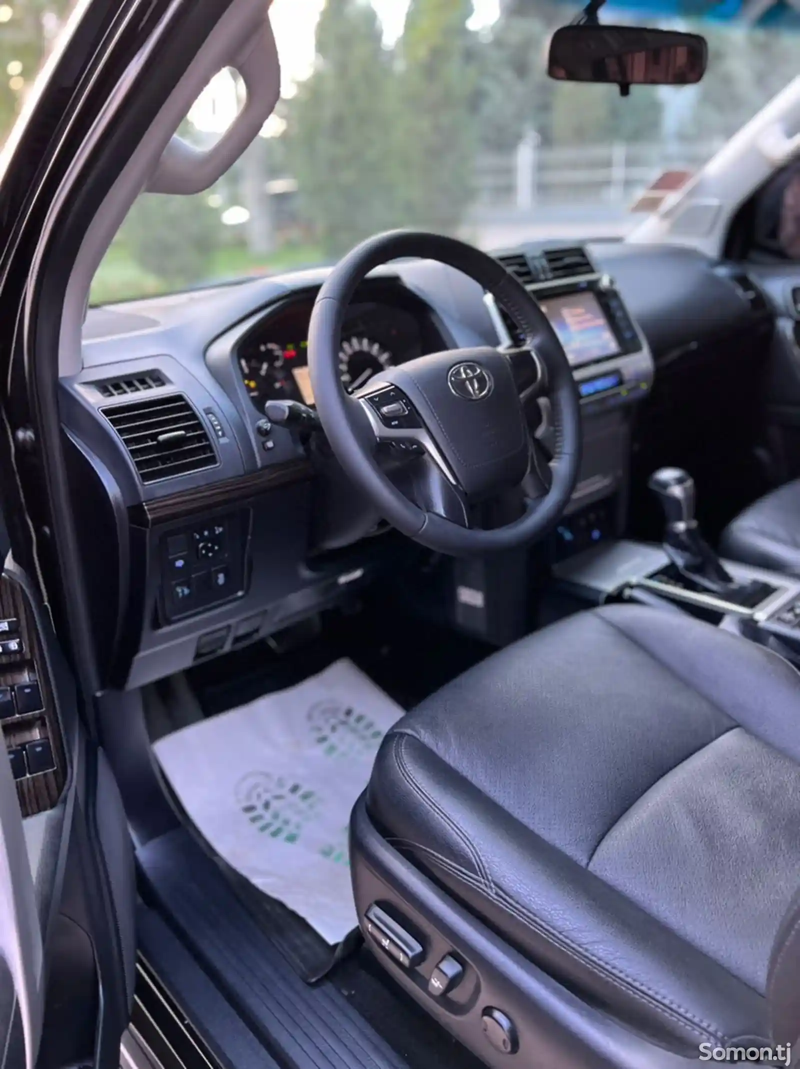 Toyota Land Cruiser Prado, 2019-8