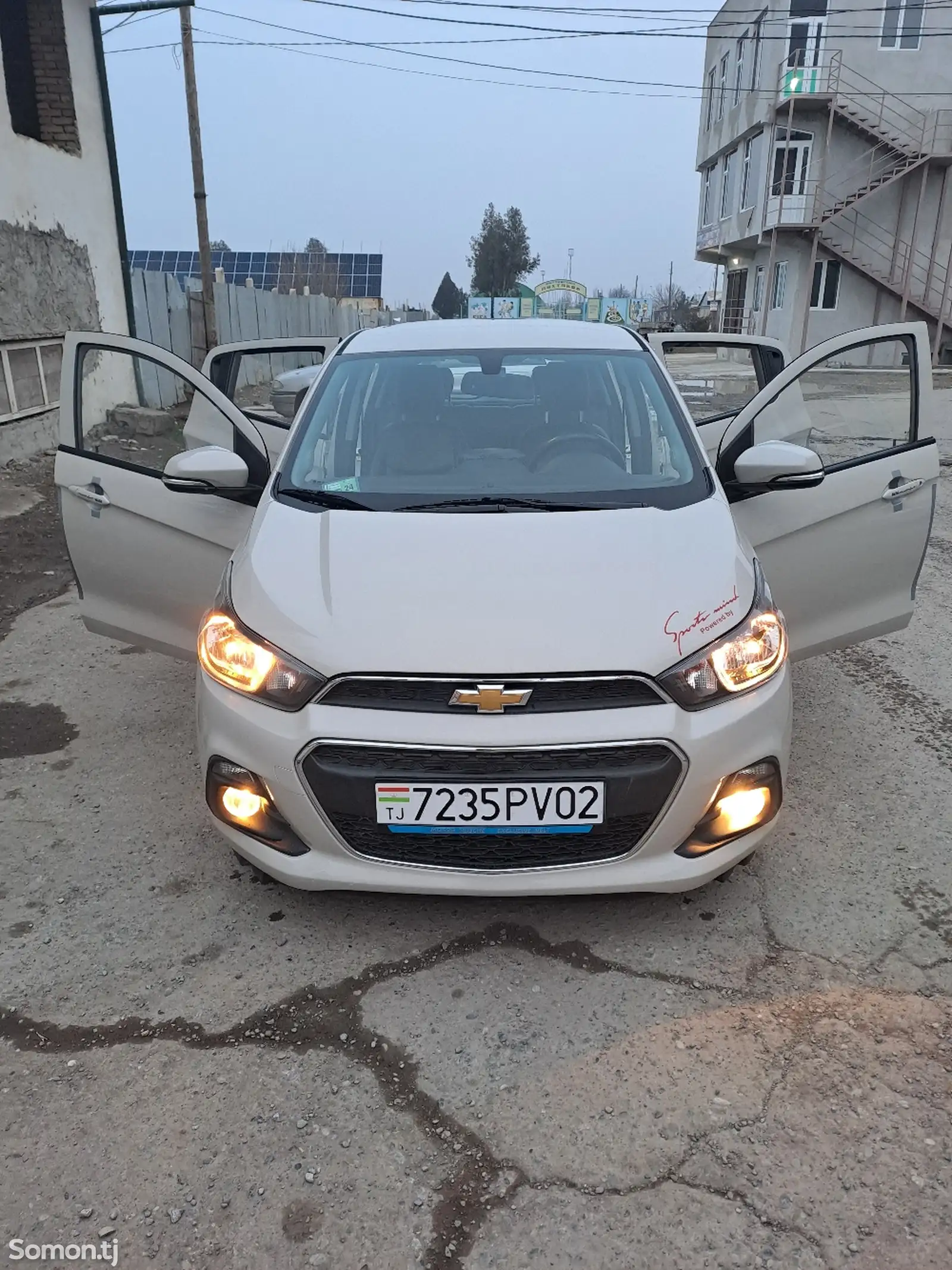 Chevrolet Spark, 2015-1