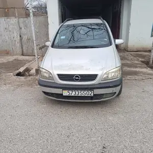 Opel Zafira, 1999