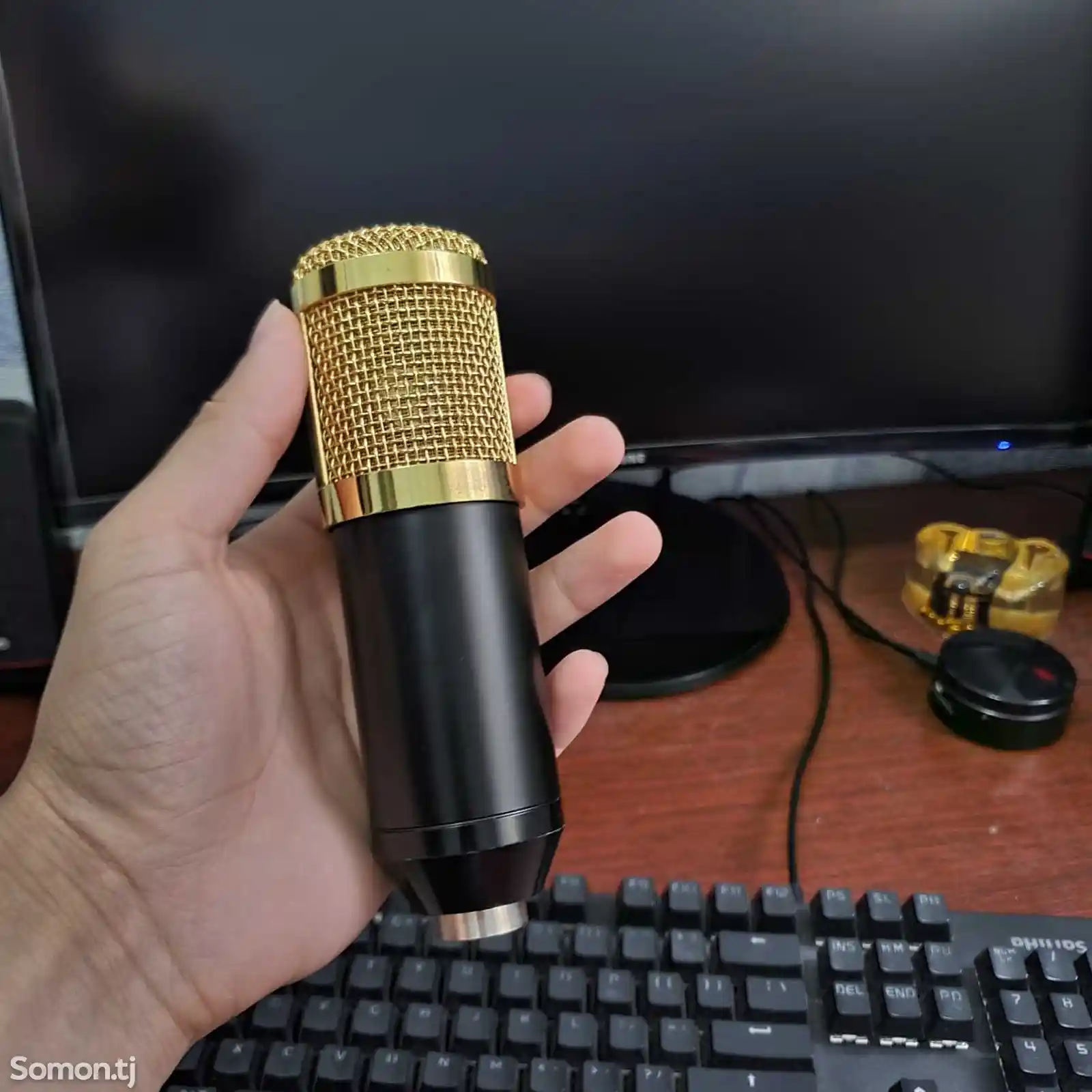 Cтудийный конденсаторный микрофон-3