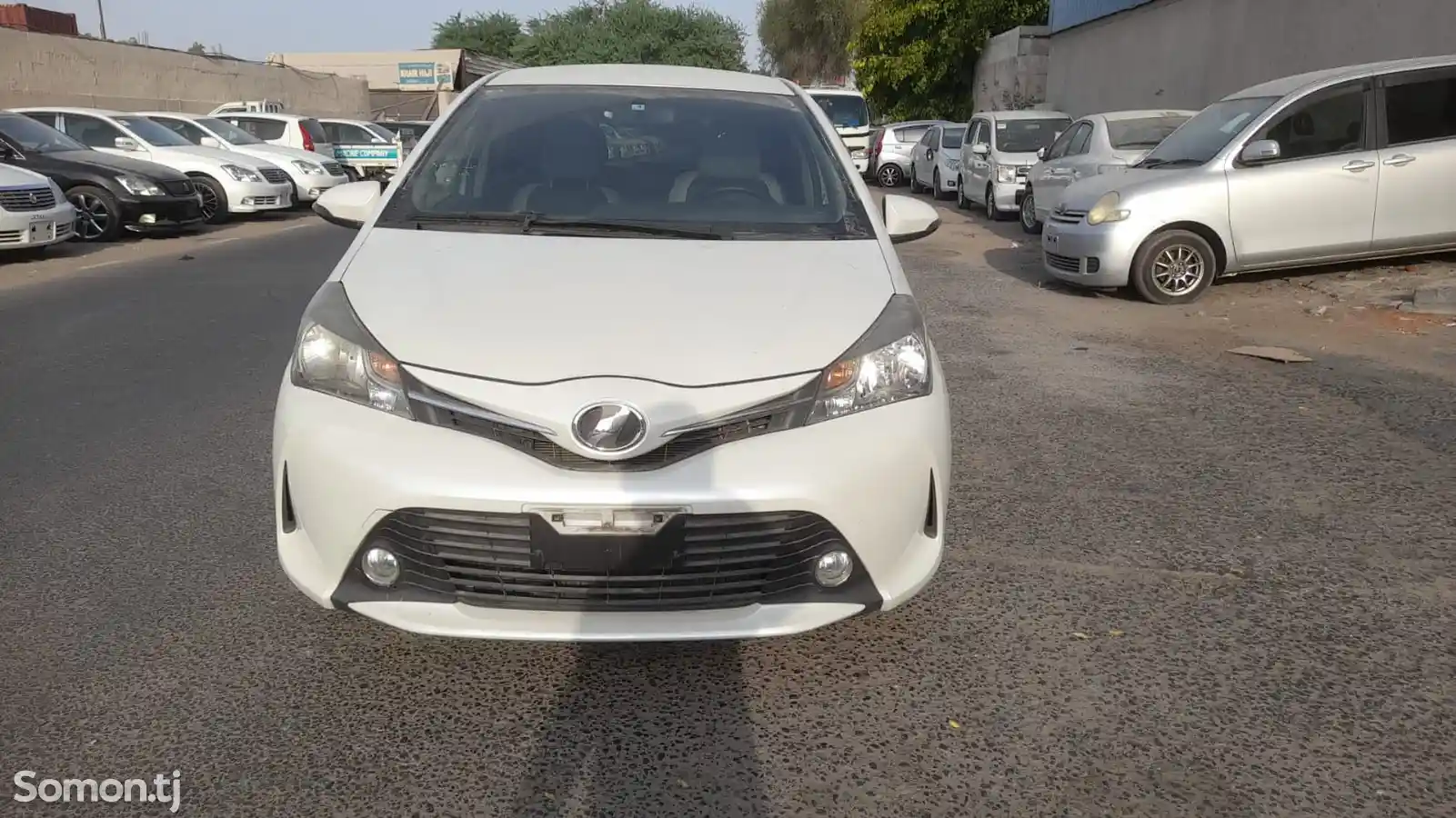 Toyota Vitz, 2015-5