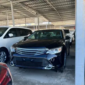 Toyota Camry, 2015