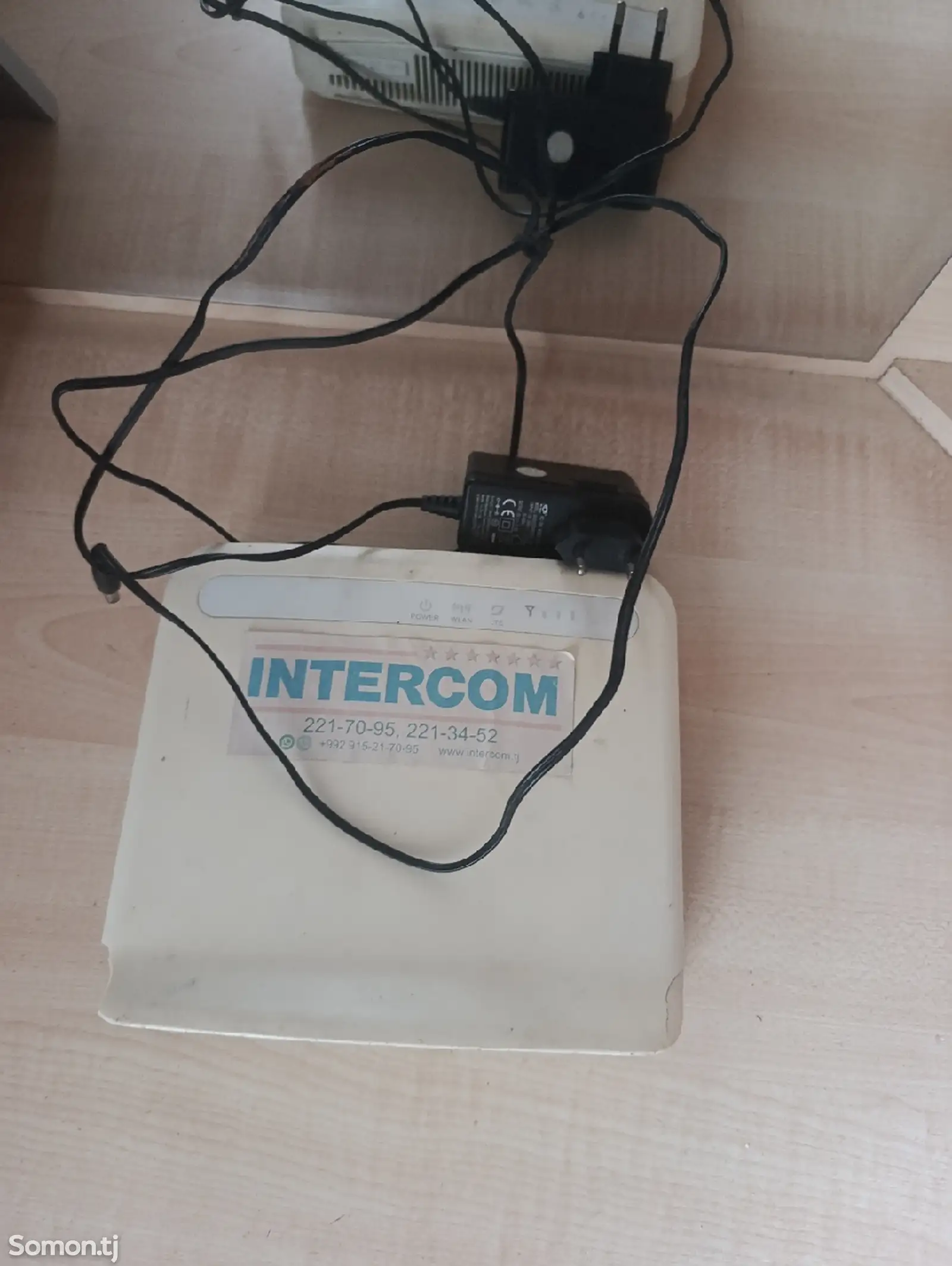 Роутер Intercom-1