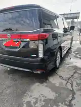 Nissan Elgrand, 2014-4