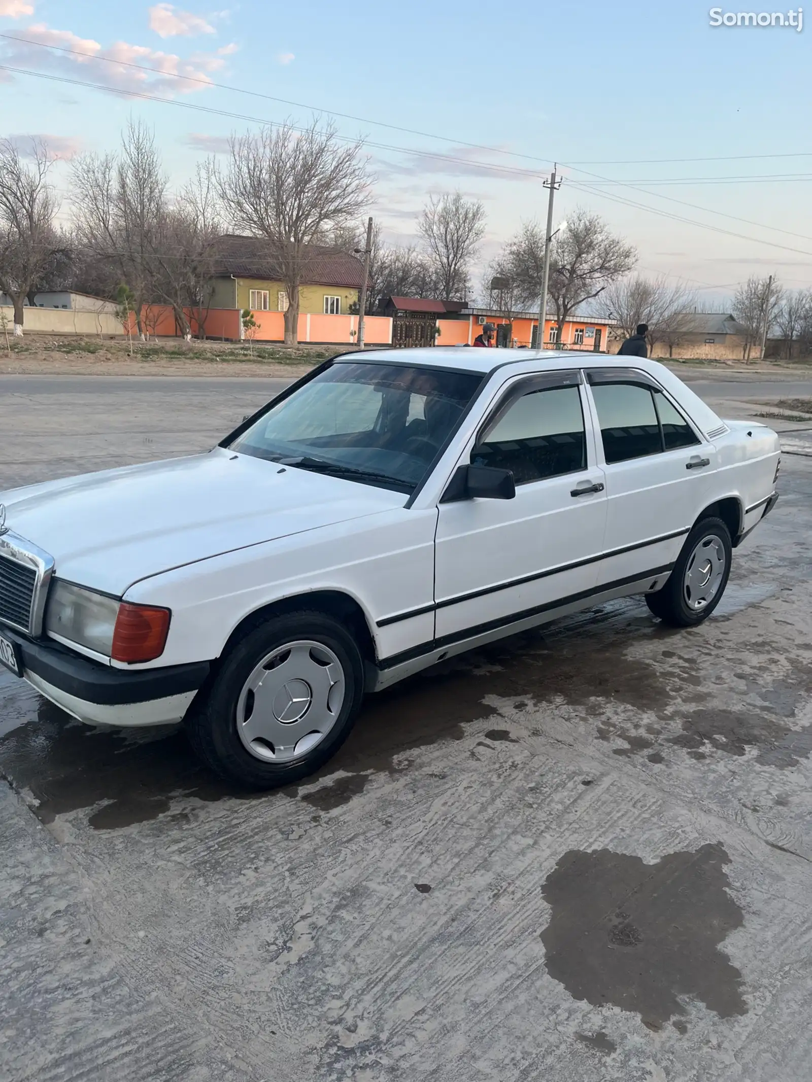 Mercedes-Benz W201, 1987-1