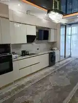 3-комн. квартира, 9 этаж, 97 м², Фирдавси Абая 58-12