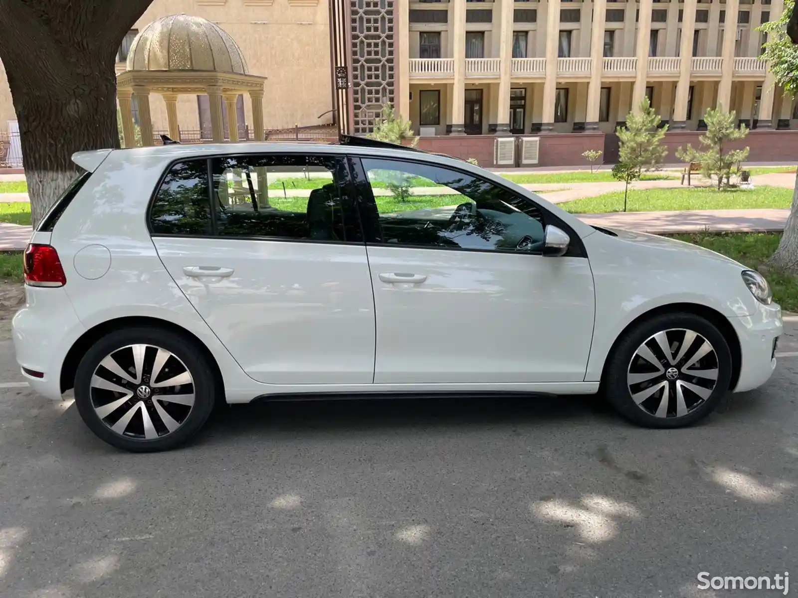 Volkswagen Golf, 2011-4