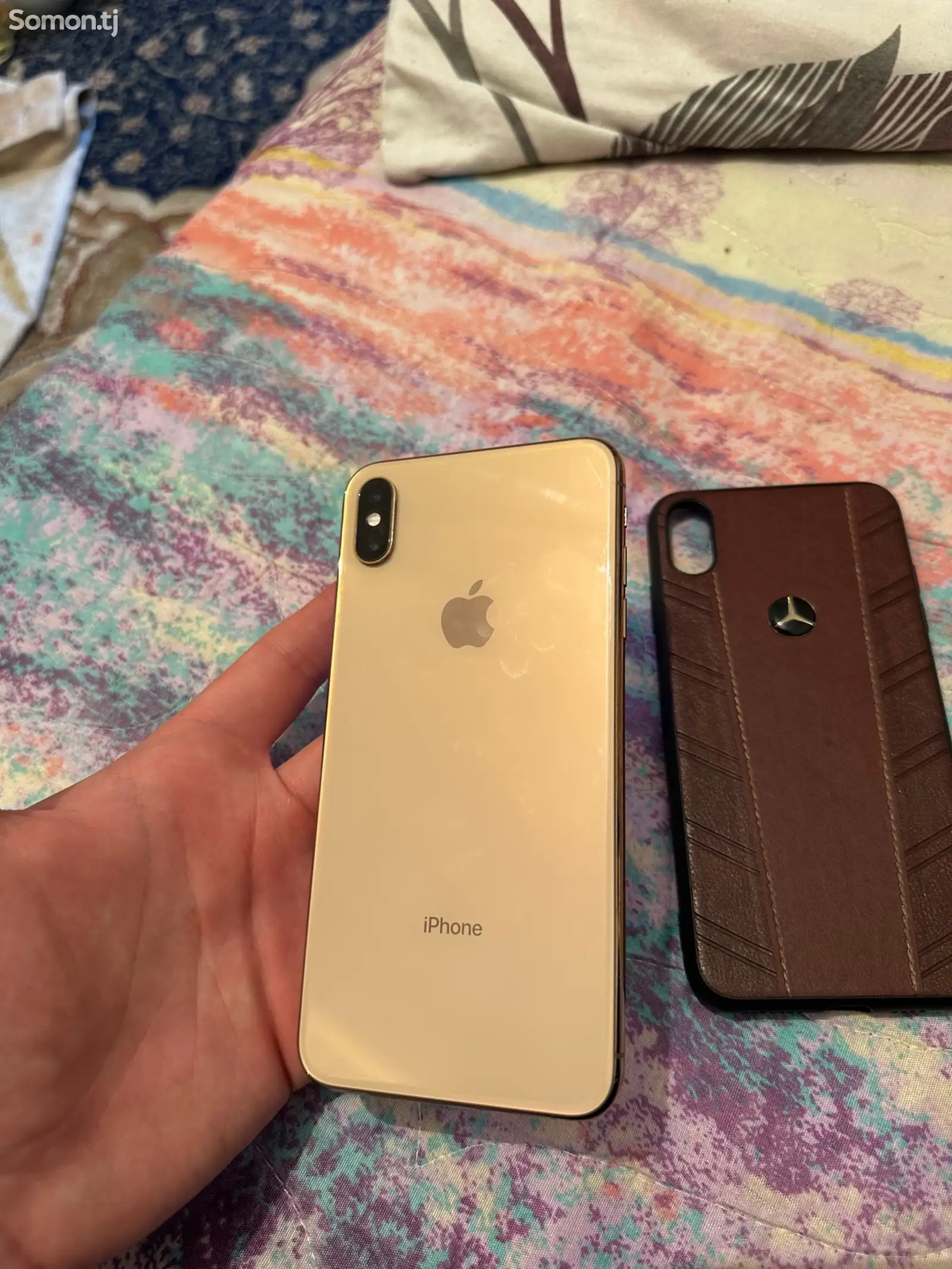 Apple iPhone Xs Max, 256 gb, Gold-1